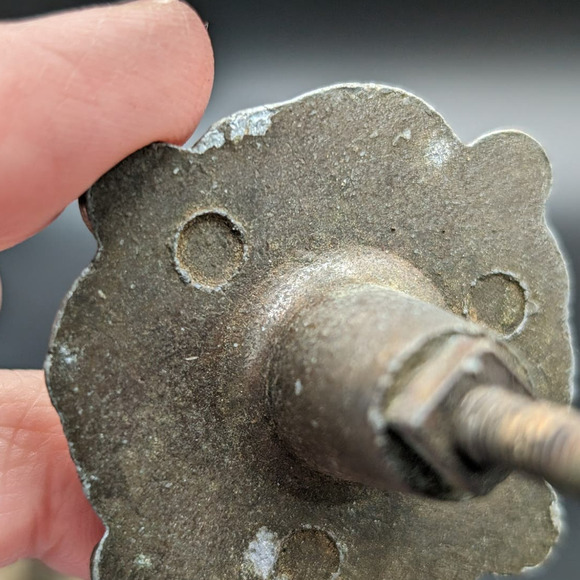 Drawer Pulls Pair 2 Vintage Antique? Metal Decorative Ornate Handles Old Cottage - Picture 5 of 10